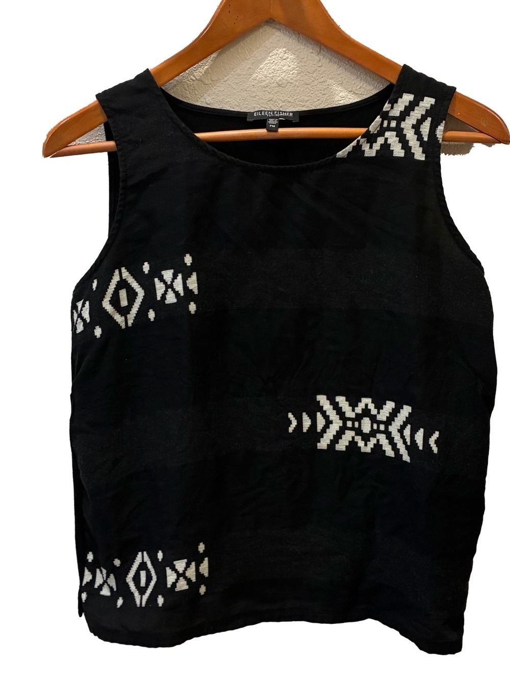 Eileen Fisher Nomadic Folklore Jacquard sleeveless top. Size PM